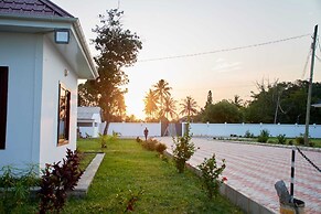 MWAMBANI BEACH VILLAS