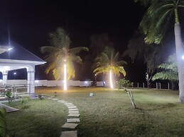 MWAMBANI BEACH VILLAS