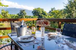 Chal Confort vel com Pisc Wifi Garagem e Jacuzzi