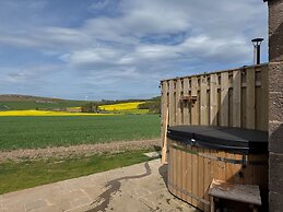 The Blacksmiths Shop hot tub Cottage