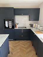 The Blacksmiths Shop hot tub Cottage