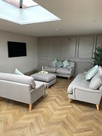 The Blacksmiths Shop hot tub Cottage