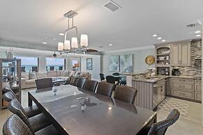 Green Reef #7- Emerald Horizon