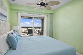 Green Reef #7- Emerald Horizon