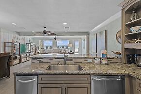 Green Reef #7- Emerald Horizon