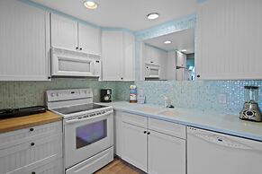 Green Reef #7- Emerald Horizon