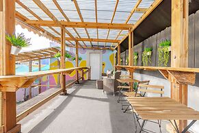 City Beach Apartments