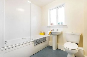 Student Only Cable Street