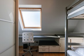 Huswell - Comfortable Apartment With Scenic Views