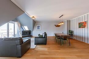 Huswell - Comfortable Apartment With Scenic Views