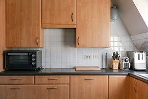 Huswell - Comfortable Apartment With Scenic Views