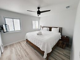 Charline at Shoreline Villas