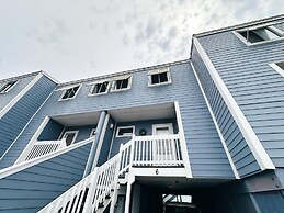 Charline at Shoreline Villas