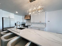 Charline at Shoreline Villas