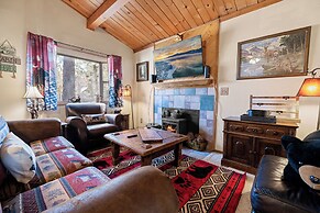 A Beary Cute Cabin