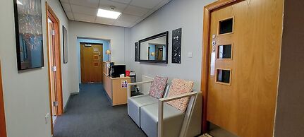 R S Hostels - leeds