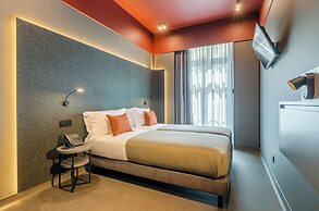 LX ARCH HOTEL