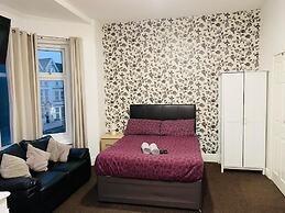 Aindale Hotel Blackpool