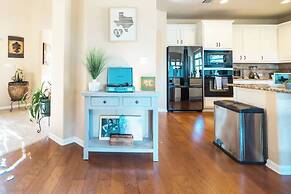 Austin Charm Home by The Key Rentals