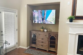 Austin Charm Home by The Key Rentals