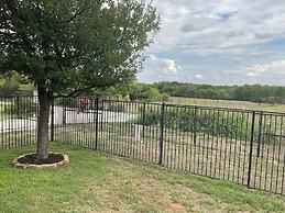 Austin Charm Home by The Key Rentals