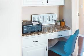 Austin Charm Home by The Key Rentals