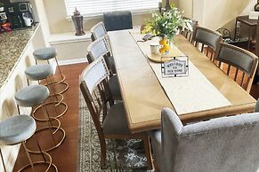 Austin Charm Home by The Key Rentals