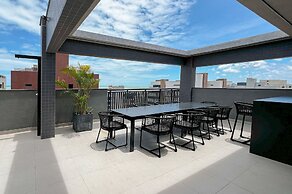 Intermares Quartz Studio 150m Praia