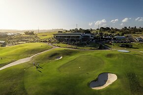 Crowne Plaza Shell Cove Marina by IHG