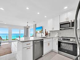 Blue Mountain Beach Villas 5B