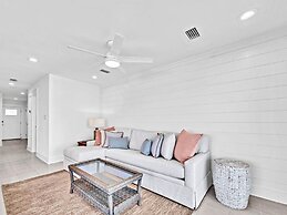 Blue Mountain Beach Villas 5B