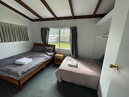 3 Bedroom House at 9 Steeles Lane