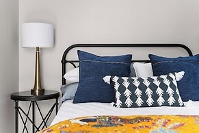 Rare 2BR in Prime Location