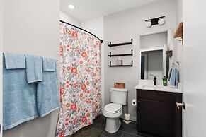 Rare 2BR in Prime Location