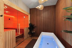 Rare 2BR in Prime Location