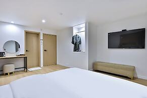 Brown Dot Hotel Gumi Okgye Branch