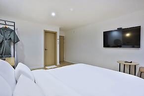 Brown Dot Hotel Gumi Okgye Branch