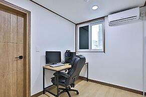 Brown Dot Hotel Gumi Okgye Branch