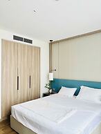 Alacarte Ha Long by Panda