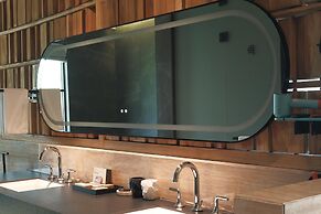 Miss or Dismiss