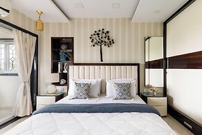 The Platinum Vista by Red Olive
