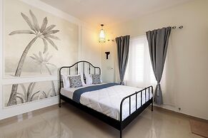 Golden Ivory by Red Oliveacnrairporthennur