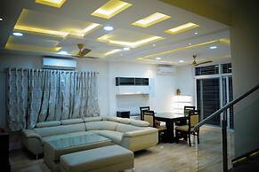 The Grand Regent4bhkjacuzzi30nights Minimum