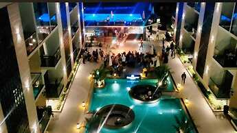 Green Nature Resort and Suites