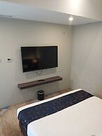 Green Nature Resort and Suites