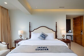 EAFR Hotel
