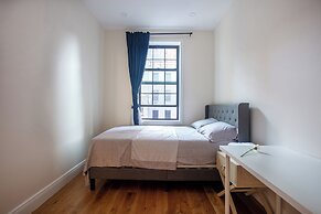 Little manhattan