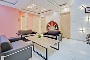 Madstays Hotel - Medicity Near Medanta Hospital