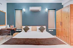 Madstays Hotel - Medicity Near Medanta Hospital