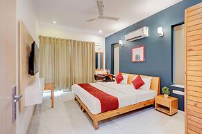Madstays Hotel - Medicity Near Medanta Hospital